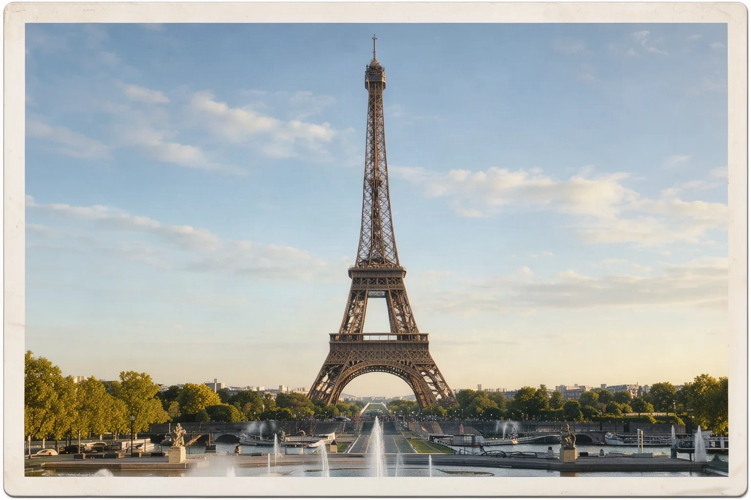 La tour Eiffel vue depuis le Trocadéro